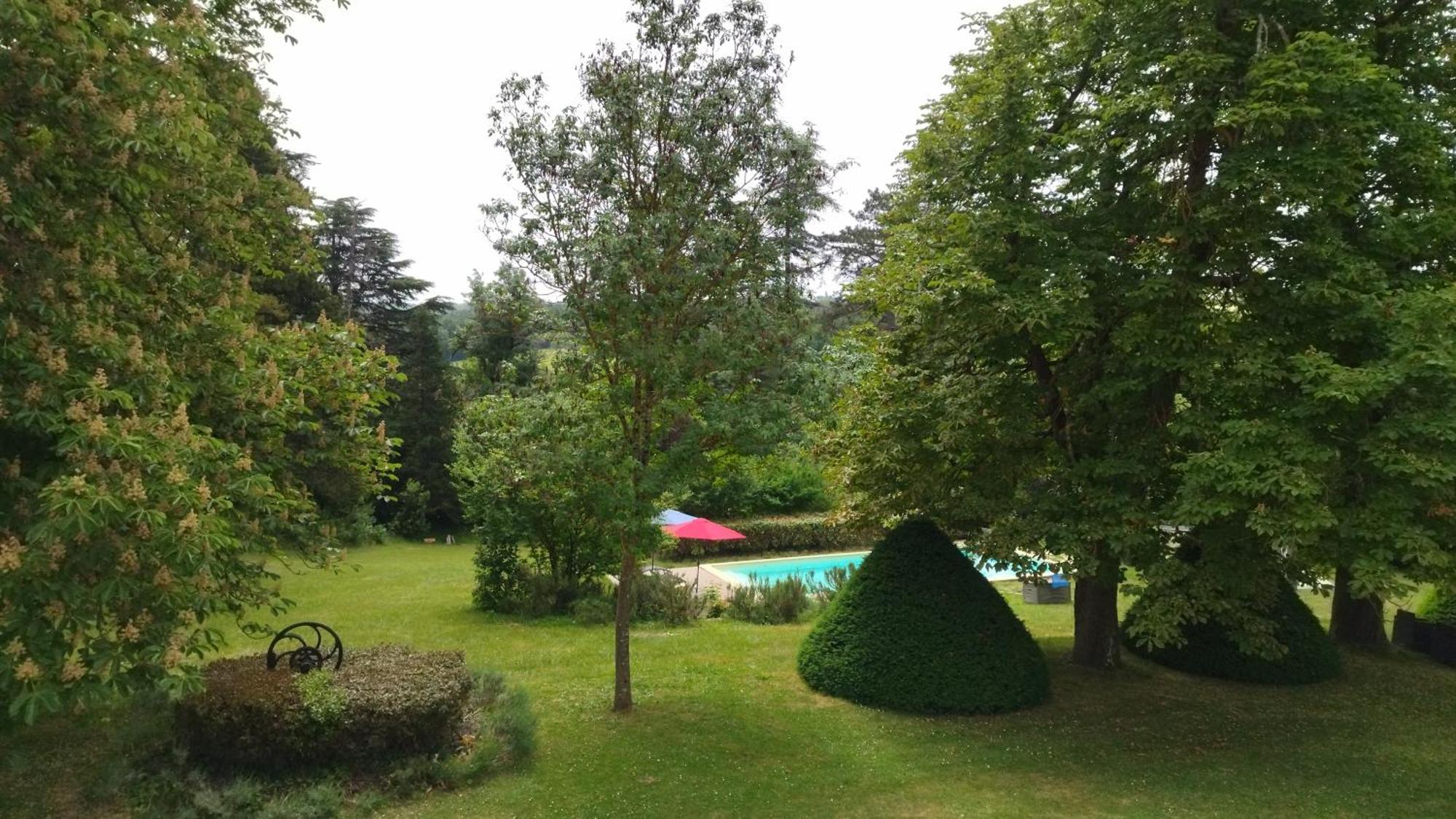 Le Gavachon Bed & Breakfast Leboulin Exterior photo